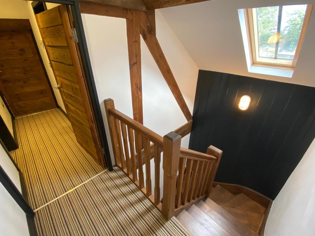 Betsey Trotwood. Historic Stylish 2-Bed Cottage. Blundeston Kültér fotó